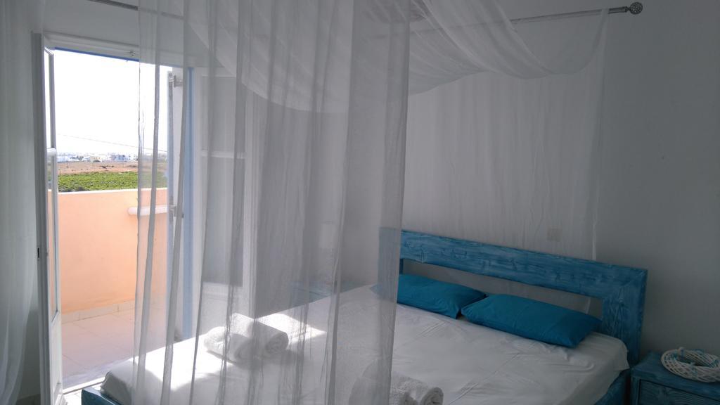 Thalia Apartments ฟิรา ภายนอก รูปภาพ